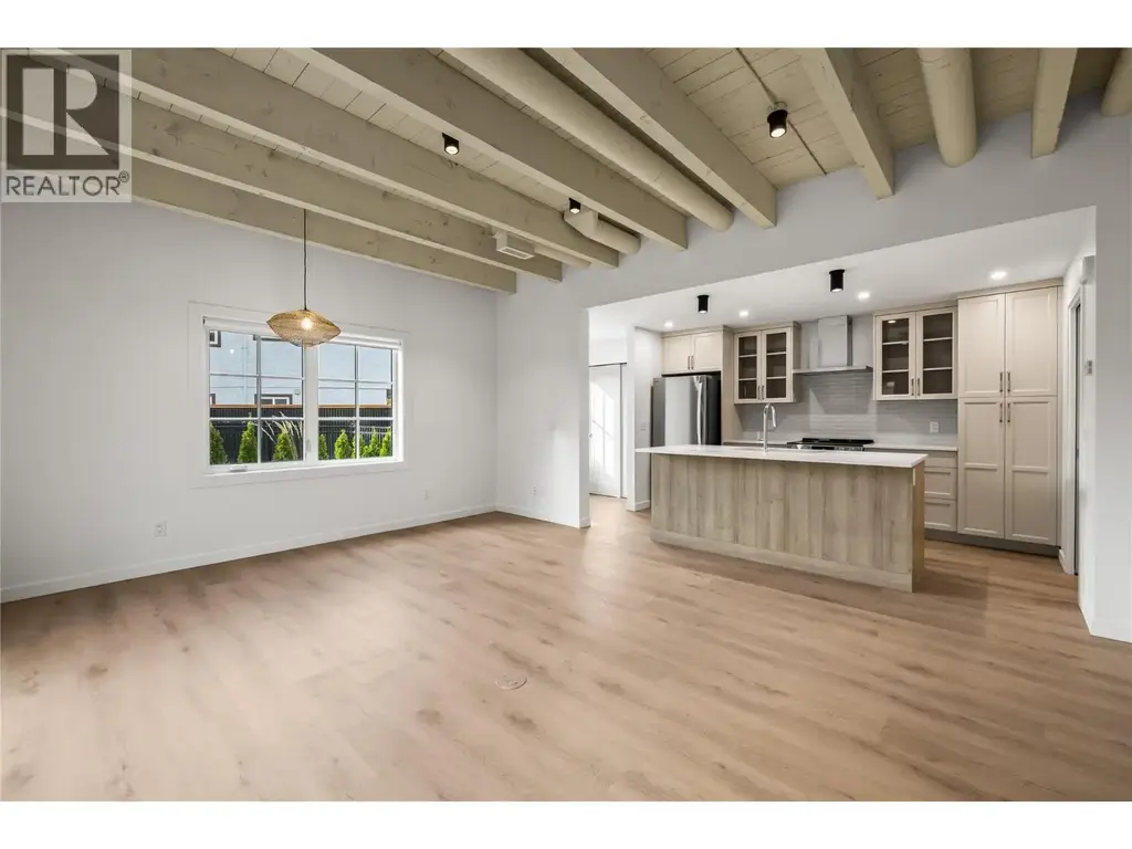 2957 Conlin Court Unit# 2, Kelowna